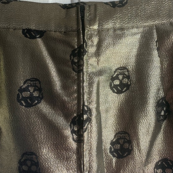 Gold 💀Black Skull Mini! So cute! Never worn, with tags. Size 22 NWT. - Picture 12 of 13